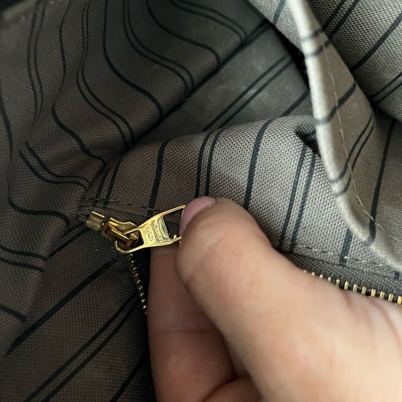 Louis Vuitton Sorbonne Black embossed backpack - Picture 7 of 7